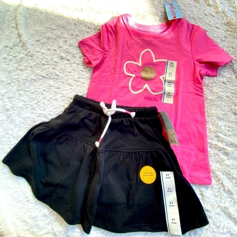 Kid’s pink top & black skort